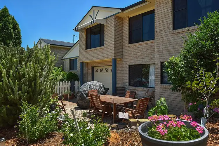 Main view of Homely unit listing, 1/11 Samuel Court, Darling Heights QLD 4350
