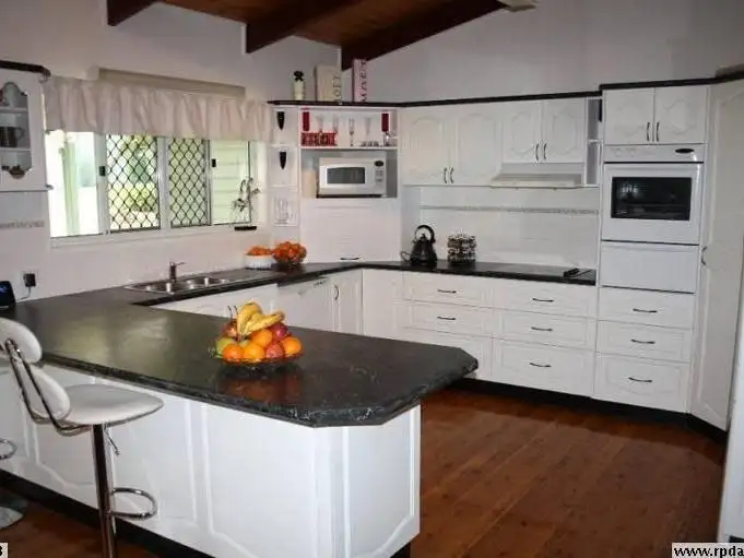 22 Sandalwood Court, Tinana QLD 4650