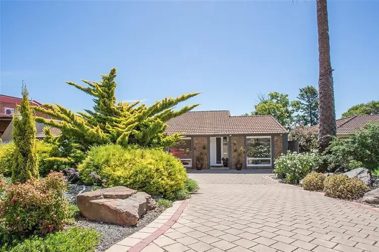22 Zwerner Drive, Hallett Cove SA 5158