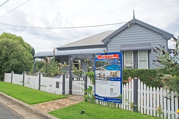 16 Thomas Street, Telarah NSW 2320