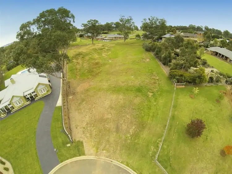 4 The Mews, Kirkham NSW 2570