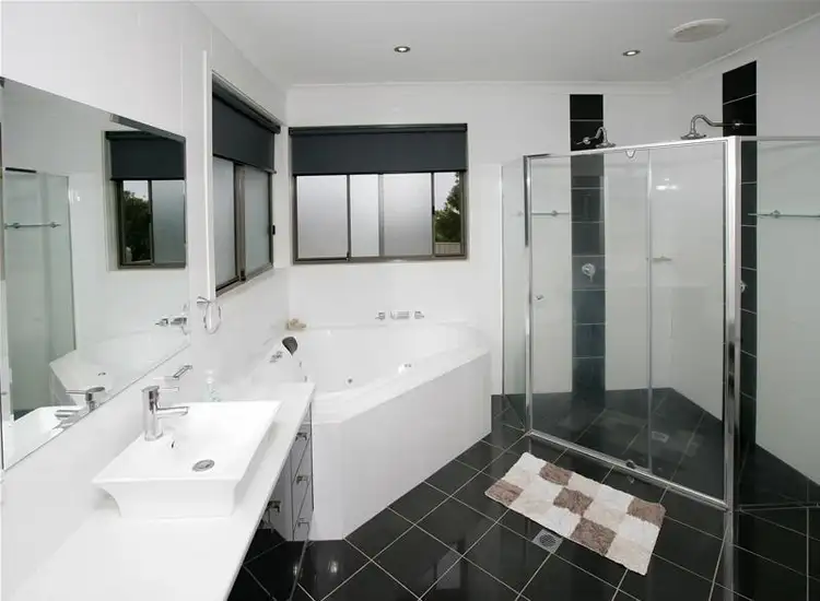 Sixth view of Homely house listing, 24 Deakin Avenue, Lloyd NSW 2650