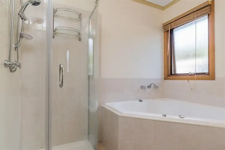 Fifth view of Homely house listing, 17 Cromwell Drive, Lara VIC 3212