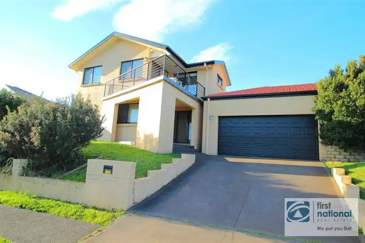 2/12 Monkhouse  Parade, Shell Cove NSW 2529