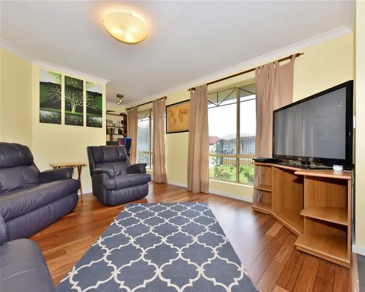 1 Pursuit Close, Middle Swan WA 6056