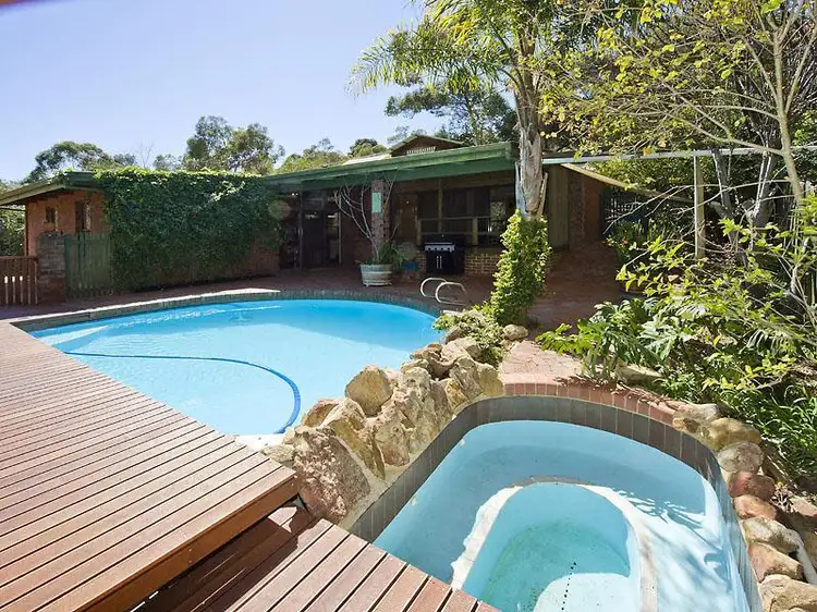 4 Pound Place, Roleystone WA 6111