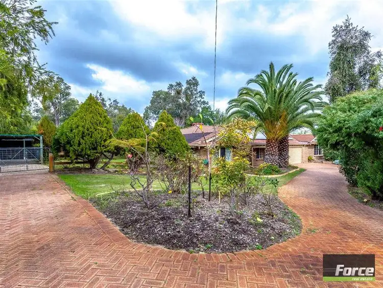Second view of Homely house listing, 8 Kentia Loop, Wanneroo WA 6065