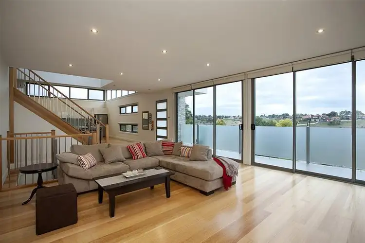 Fourth view of Homely house listing, 3 Dinron Close, River Valley Estate, Sunshine North VIC 3020