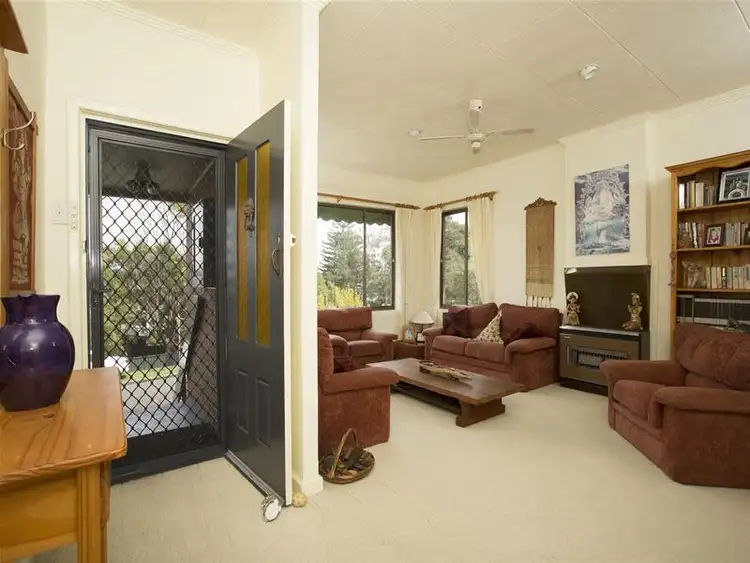 Fifth view of Homely house listing, 32 Hutchinson Street, Redhead NSW 2290