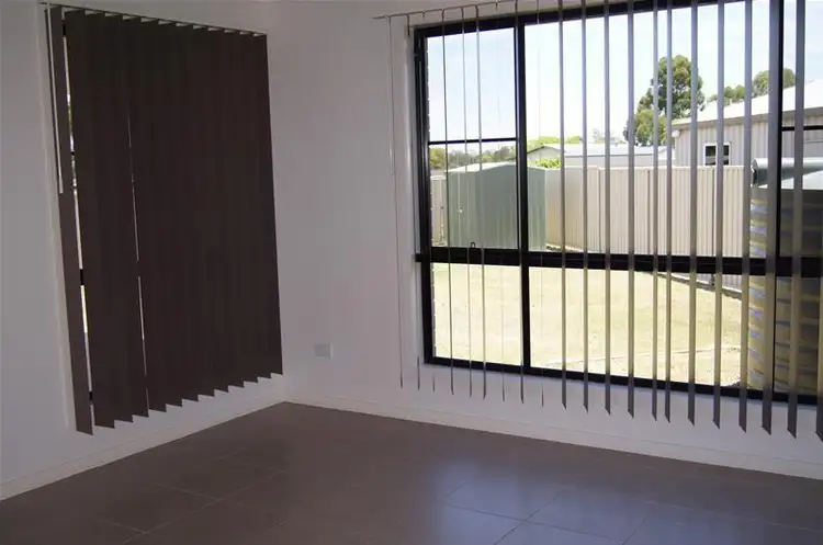 Sixth view of Homely unit listing, 2/11 McKenzie Street, Chinchilla QLD 4413