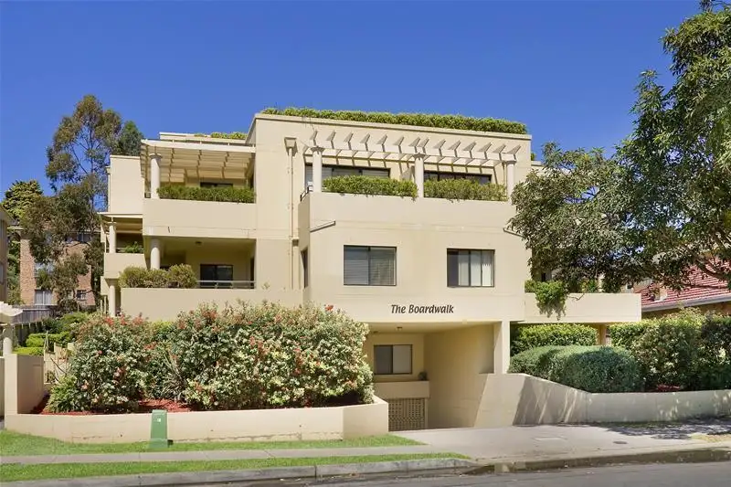 Main view of Homely unit listing, 9/47 Oaks Avenue, Dee Why NSW 2099