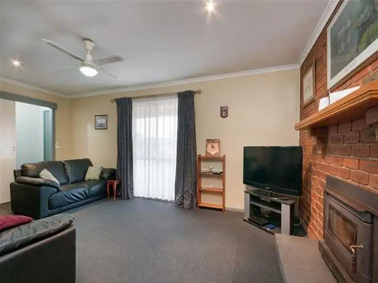 Fourth view of Homely house listing, 3 Lister Crescent, Sunbury VIC 3429