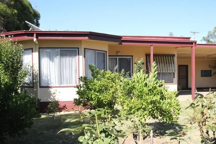 1 Macfarland Street, Barooga NSW 3644