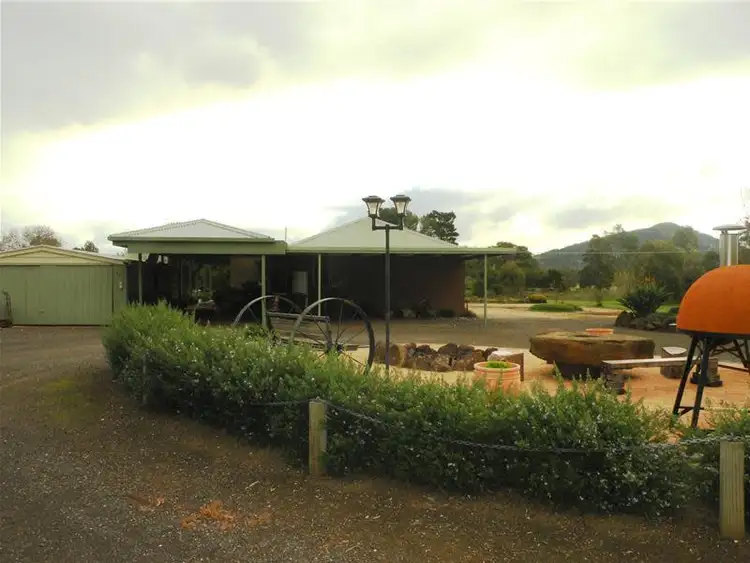 380 Branch Road, Lara VIC 3212