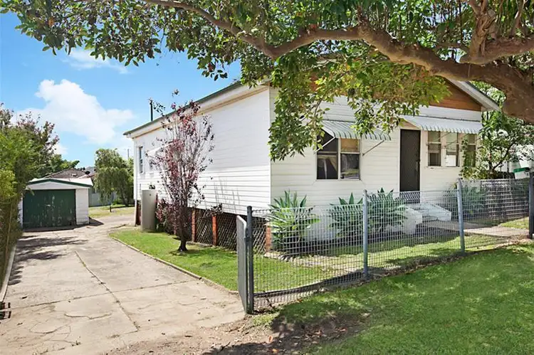 4 Fletcher Street, Adamstown NSW 2289