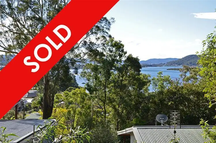 9 Bayview Crescent, Blackwall NSW 2256