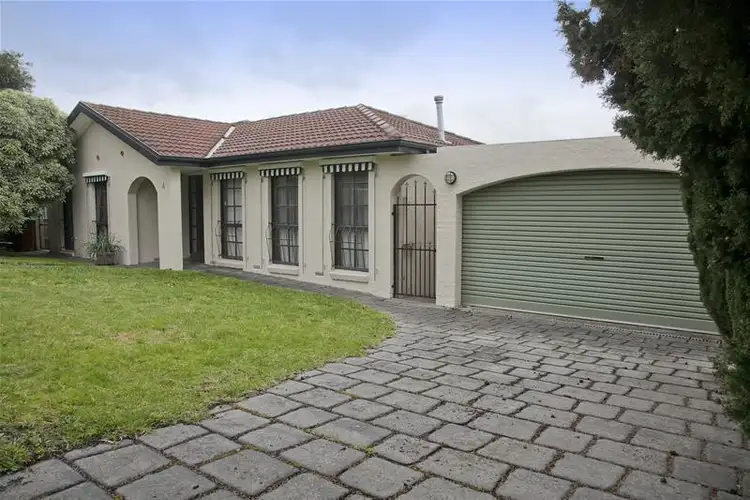 Main view of Homely house listing, 4 Singleton Drive, Endeavour Hills VIC 3802