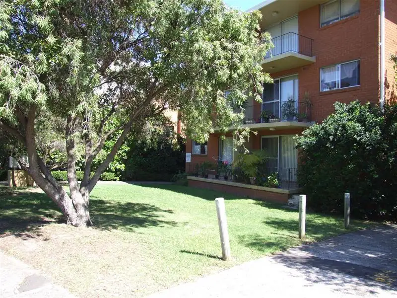 Main view of Homely unit listing, 5/6 Regent Street or 5/15 Kingsway, Dee Why NSW 2099