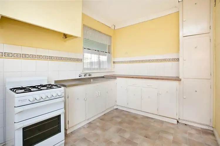 Fifth view of Homely house listing, 32 Walton Avenue, Clearview SA 5085