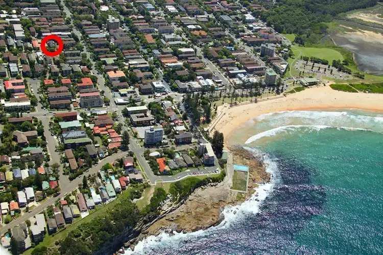 Sixth view of Homely unit listing, 4/3 Wheeler Parade, Dee Why NSW 2099