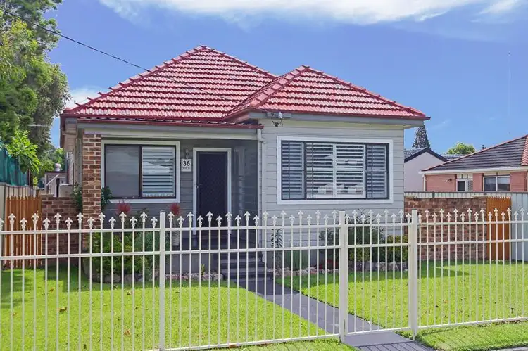 36 Wood Street, Adamstown NSW 2289