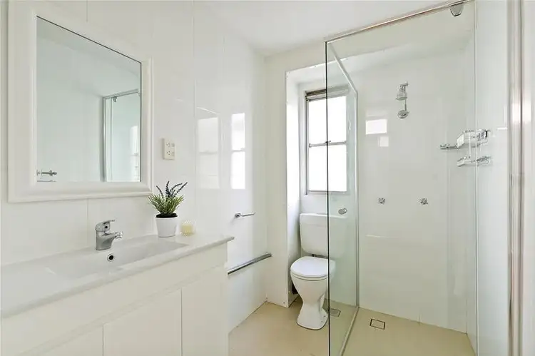 Fourth view of Homely unit listing, 5/17 Wheeler Parade, Dee Why NSW 2099