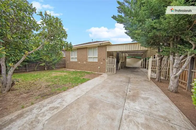9 Gretel Grove, Melton VIC 3337