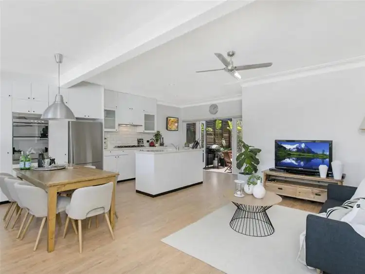 111 Cook Street, Forestville NSW 2087