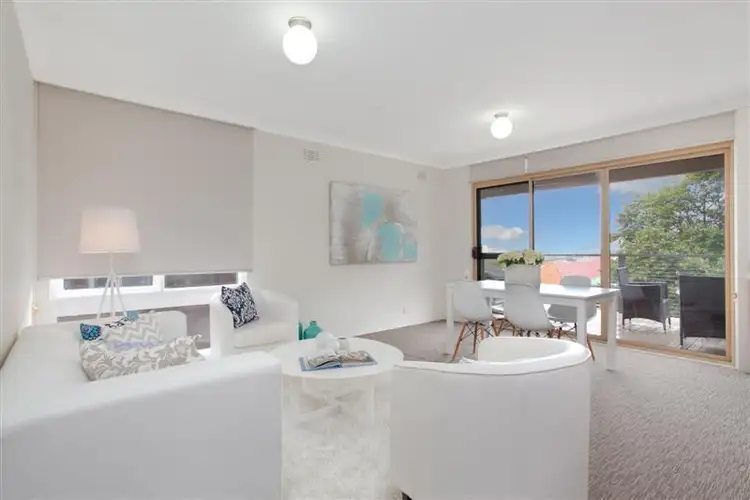 Main view of Homely unit listing, 2/1a Wrightson Avenue, Bar Beach NSW 2300