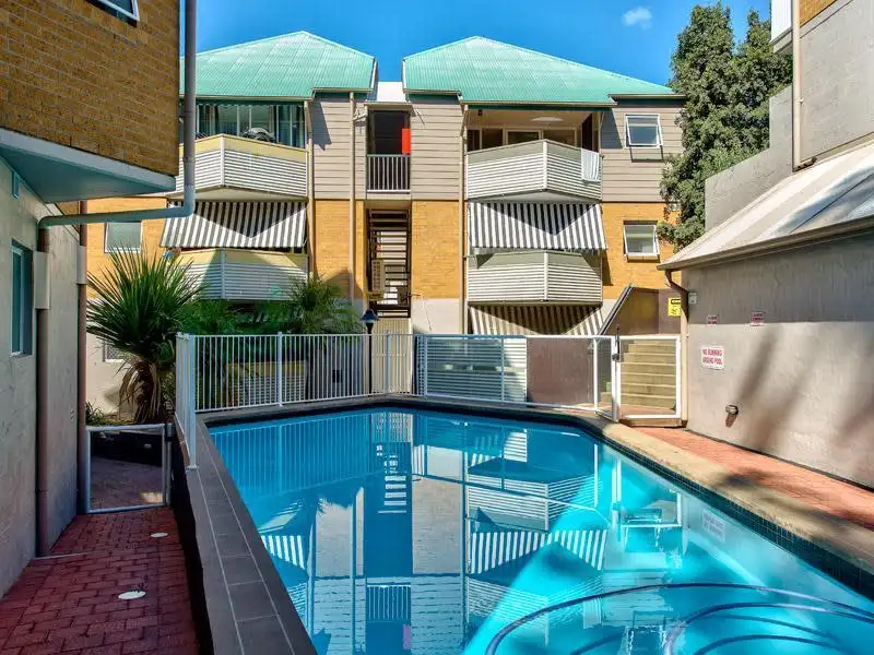 Main view of Homely apartment listing, 10/492 Main Street, Kangaroo Point QLD 4169