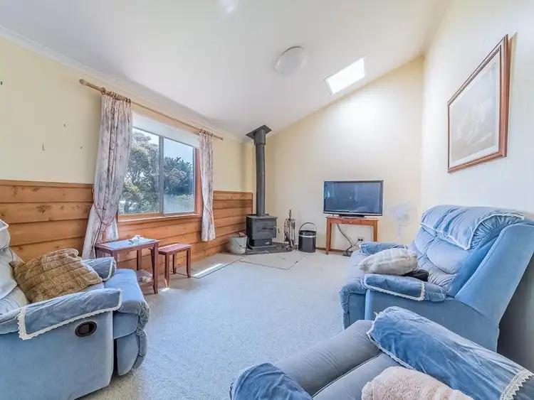 Seventh view of Homely house listing, 7 Gurnard Avenue, Ventnor VIC 3922