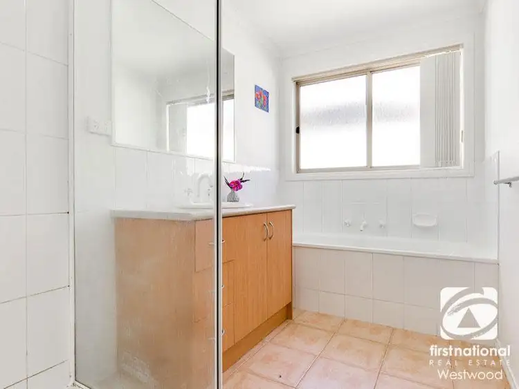 Sixth view of Homely house listing, 15 Lauderdale Drive, Tarneit VIC 3029