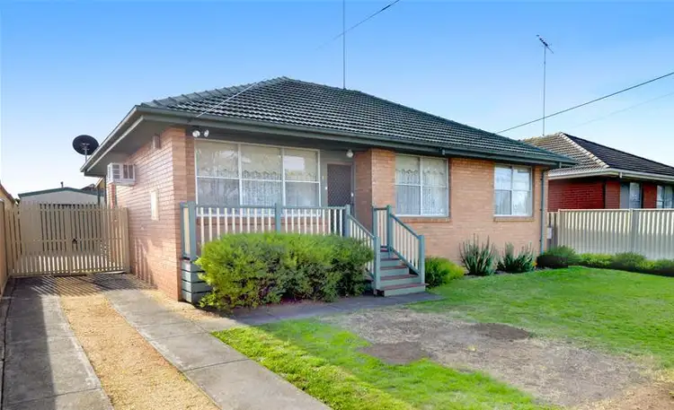 6 Glenelg Avenue, Corio VIC 3214