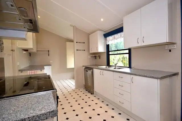 Sixth view of Homely house listing, 8 Virgil Street, Hyde Park QLD 4812