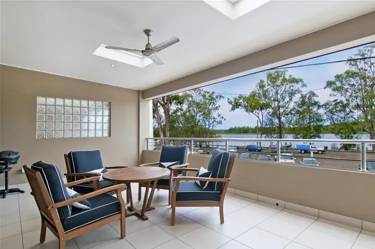 2/615 Ocean Drive, North Haven NSW 2443