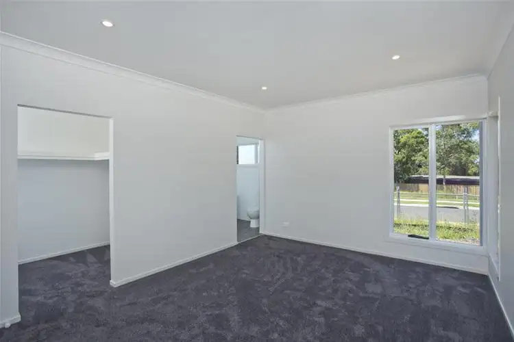 Fifth view of Homely house listing, 7 Adeline Crescent, Fletcher NSW 2287