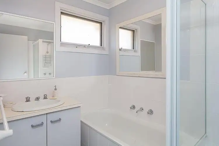 Sixth view of Homely unit listing, 2/47 Robert Street, Somerville VIC 3912