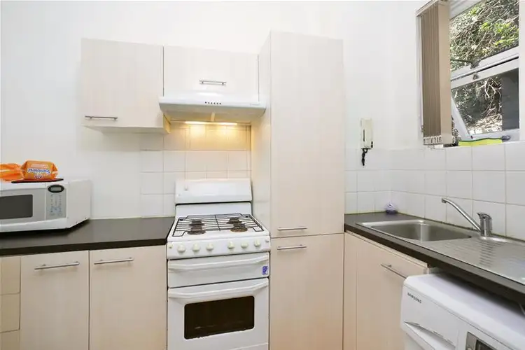 Fifth view of Homely apartment listing, 8/61 Curlewis  Street, Bondi Beach NSW 2026