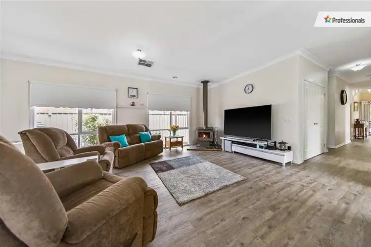Seventh view of Homely house listing, 3 Wakefields Drive, Brookfield VIC 3338