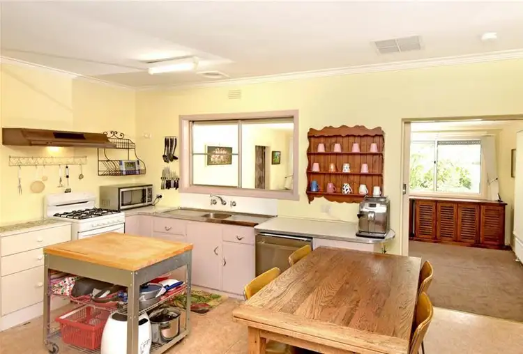 Fifth view of Homely house listing, 5 Clivedon Court, Leopold VIC 3224