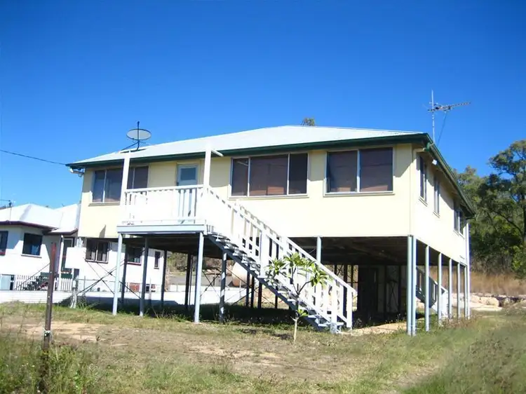 12 Old Bruce Highway, Carmila QLD 4739