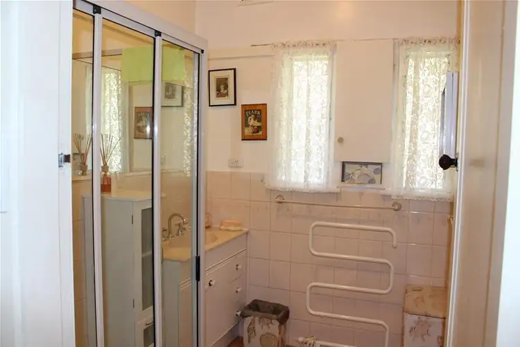 Sixth view of Homely house listing, 10 Froude Street, Inverell NSW 2360