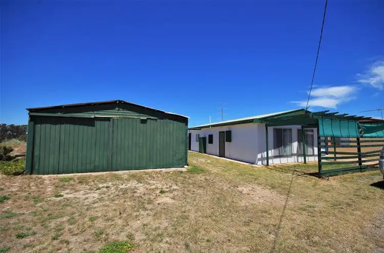 1 The Loop, Hardwicke Bay SA 5575