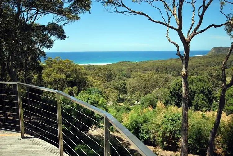 10 Burwood  Road, Whitebridge NSW 2290