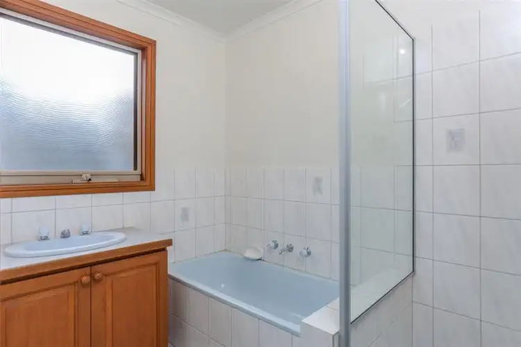 Sixth view of Homely house listing, 9 Benjamin Court, Somerville VIC 3912