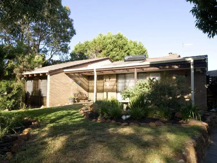 22 Leschenaultia Street, Roleystone WA 6111