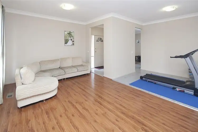 Second view of Homely house listing, 7 Keltie Rise, Endeavour Hills VIC 3802