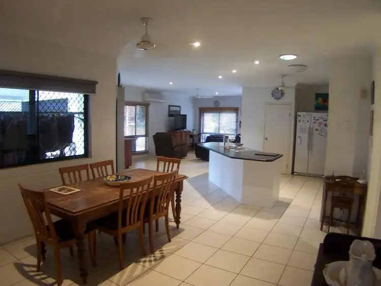 Second view of Homely house listing, 7 Peats Close, Edmonton QLD 4869