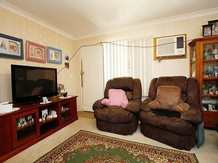 Second view of Homely house listing, 20 Marquesa Avenue, Lethbridge Park NSW 2770