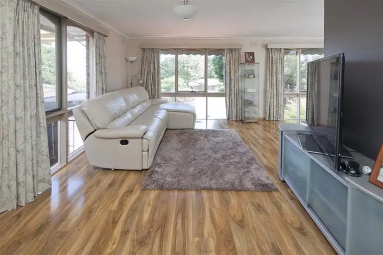 Third view of Homely house listing, 7 Viminalis Court, Endeavour Hills VIC 3802